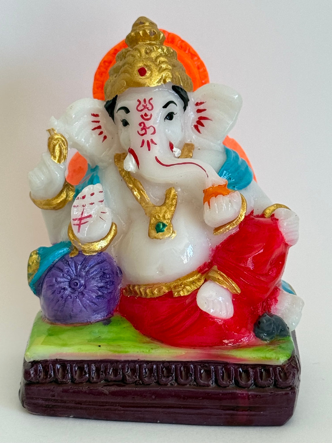 Royal Ganesh Idol with Lotus Halo β Hand-Painted 4 Inch