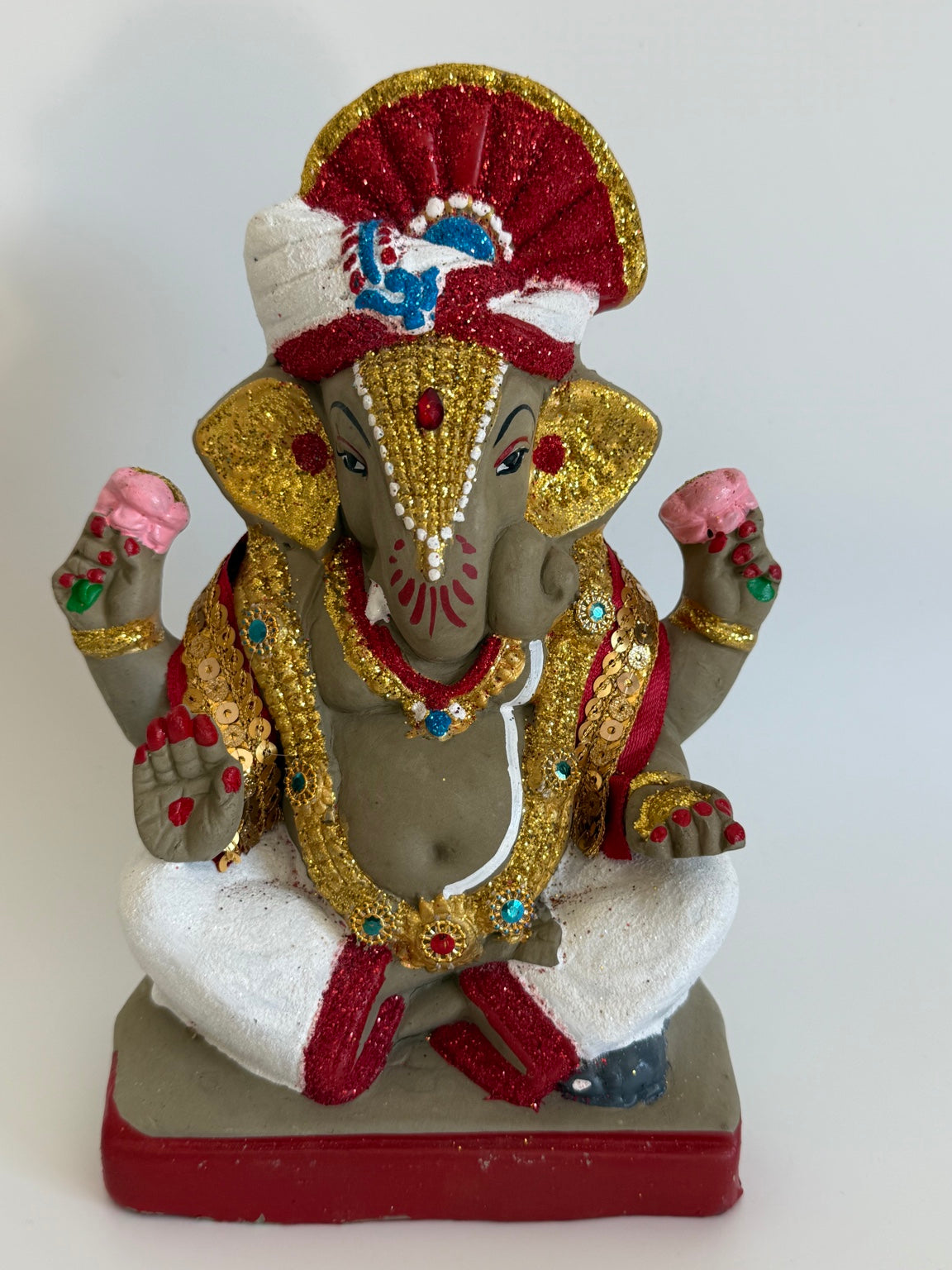 Handcrafted Shree Ganesha Idol – Royal Maharaja Style | Clay Ganesh Murti for Home & Pooja