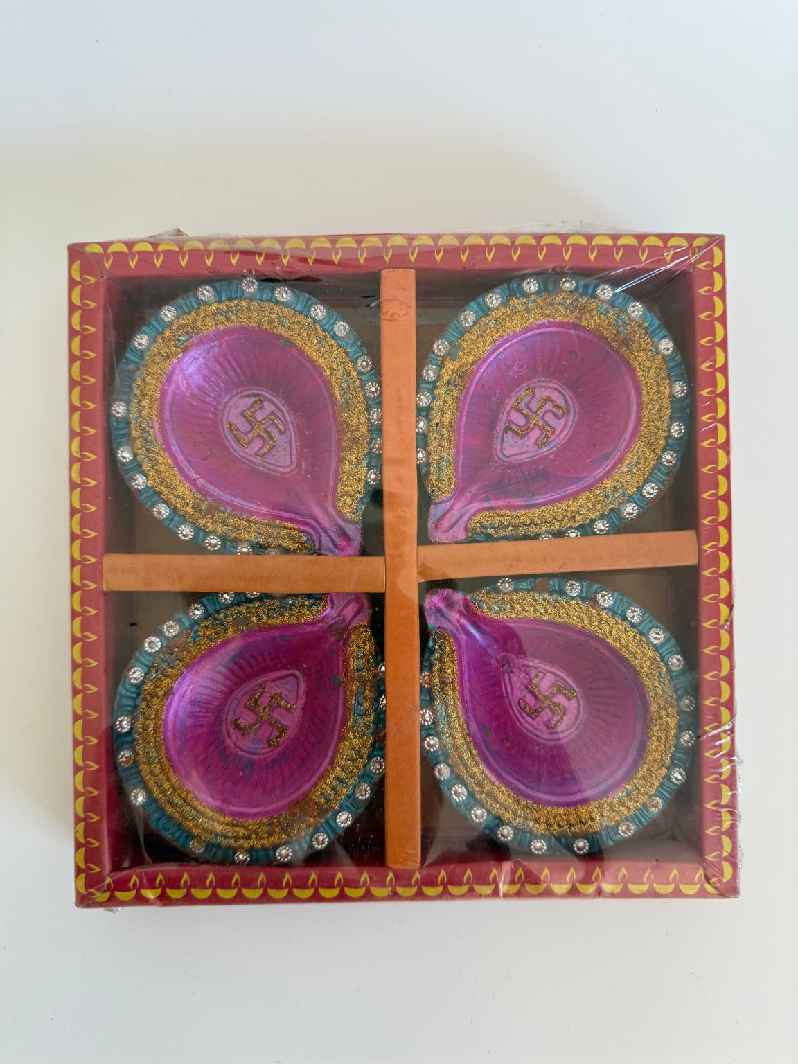 Handcrafted Decorative Diya Set (Pack of 4) – Pink & Gold Festival Lamps