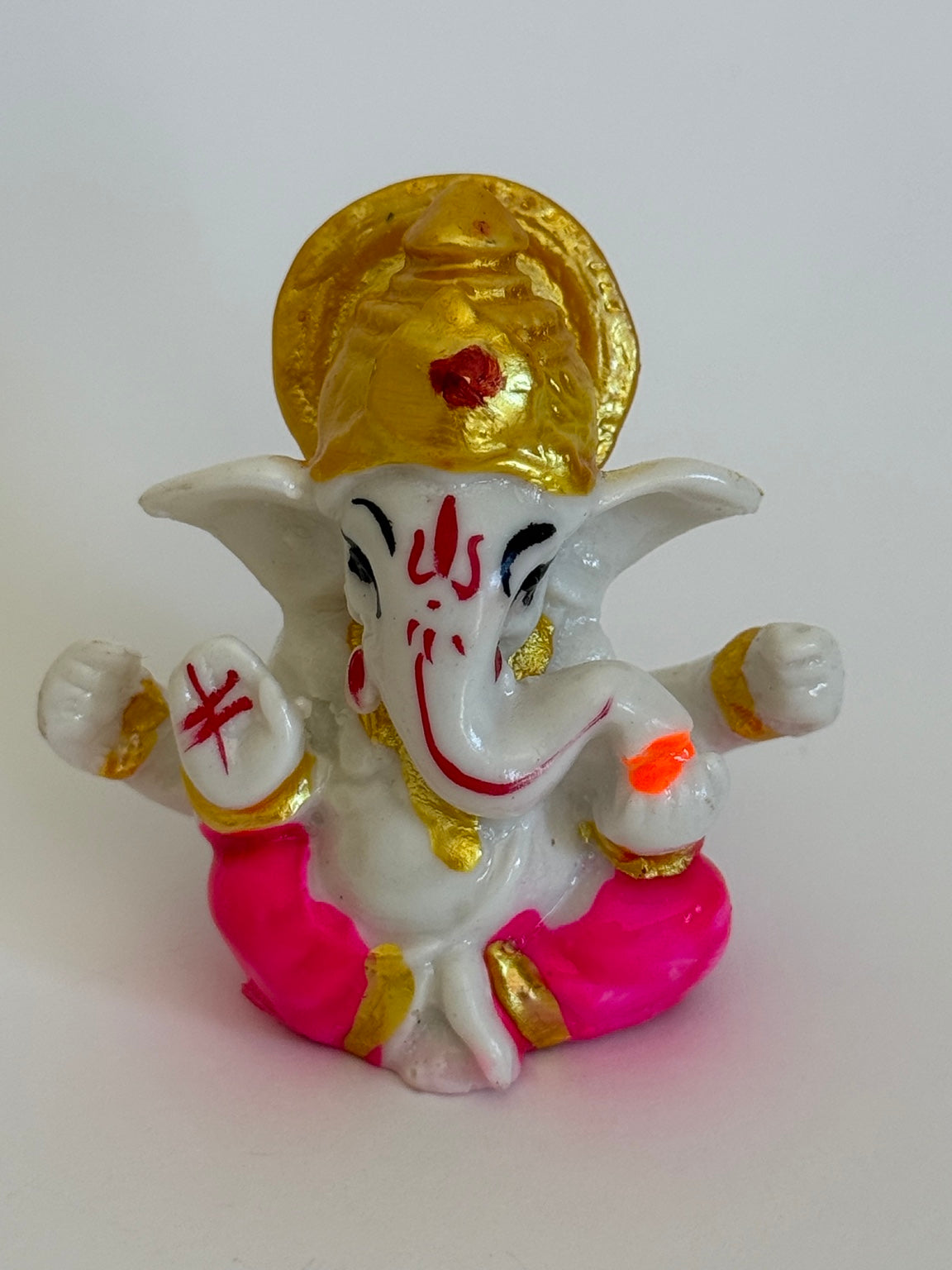 Mini Lord Ganesha Idol – White & Gold Ganpati Murti (2.5")