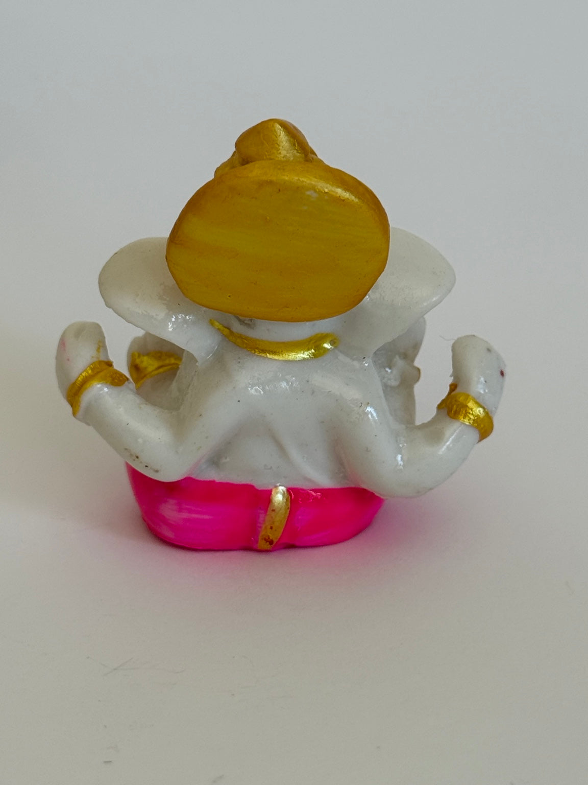 Mini Lord Ganesha Idol – White & Gold Ganpati Murti (2.5")