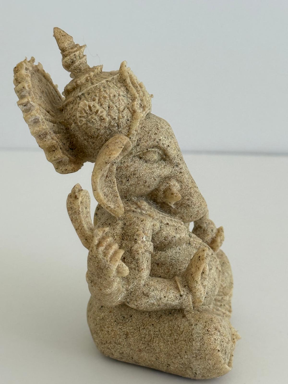 🛕 Graceful Ganesha Idol – Invite Auspicious Blessings Into Your Home